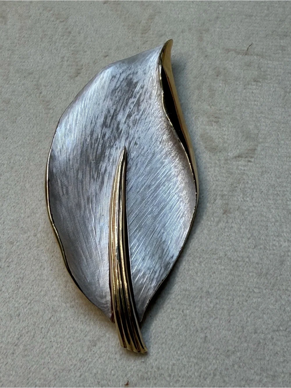 Brushed Silver-Tone Leaf Brooch with Gold Accent - Women Jewelry Brooches